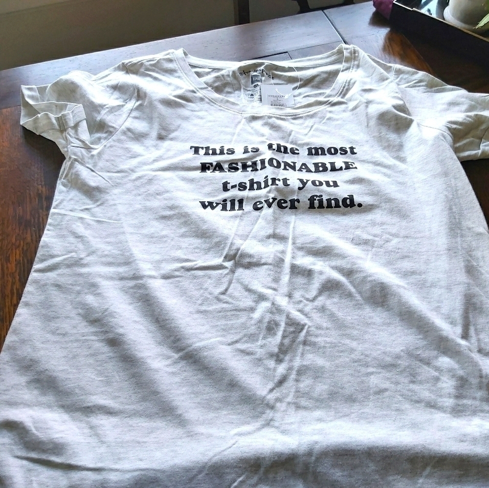 🆕️NWT Tshirt/Pearl Mix1//B4B